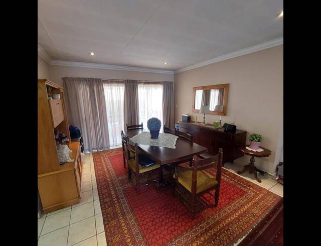 2 BEDROOM TOWNHOUSE FOR SALE IN ALBERTON CENTRAL